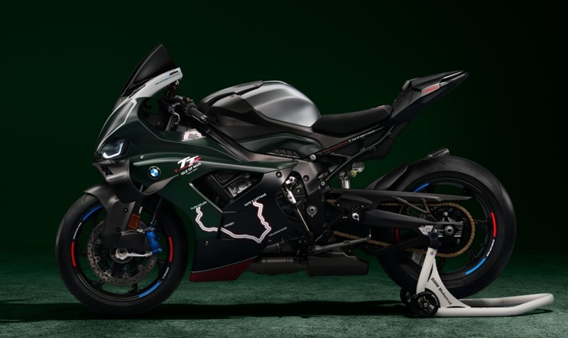 P90640669 lowRes bmw motorrad m 1000 